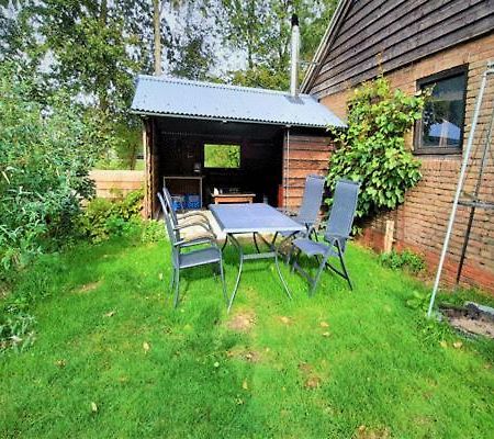 Vakantiehuis Met Jacuzzi 4 Personen Giethoorn Dış mekan fotoğraf